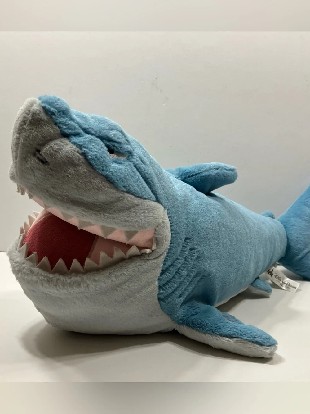 Finding Nemo - talking Bruce the Shark  Stuffed Animal NWOT